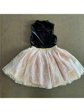 Zunie dress size 7